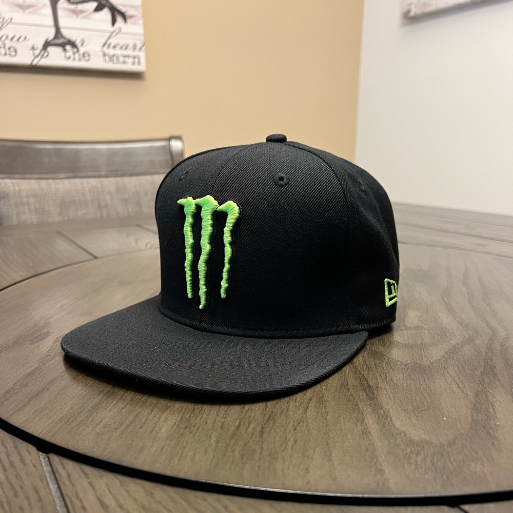 Monster energy new era black snapback hat (Athlete Only)